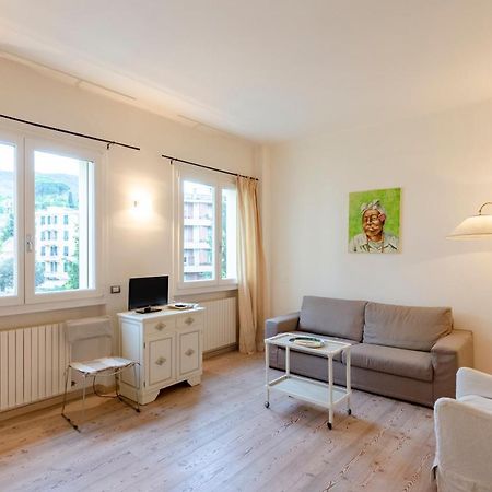 Joivy Bright 3 Bedroom Apt For 6, In Santa Margherita サンタ・マルゲリータ・リグレ エクステリア 写真