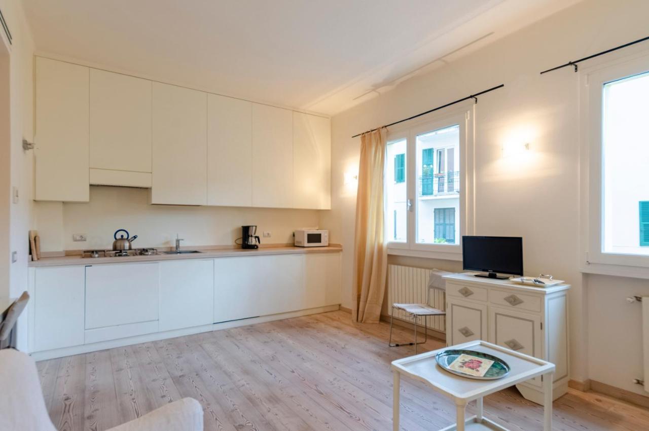 Joivy Bright 3 Bedroom Apt For 6, In Santa Margherita サンタ・マルゲリータ・リグレ エクステリア 写真